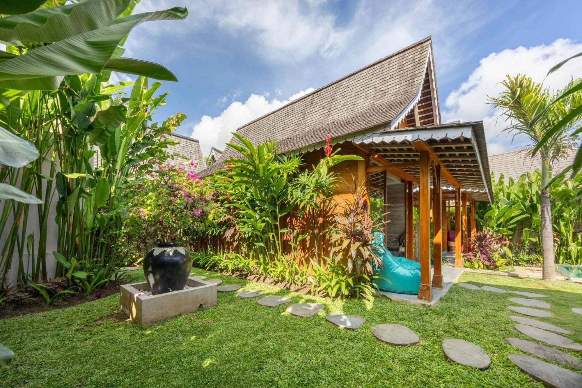Villa Du Bah - Family Gateway 3Br Villa 12Min To Beach With Private Pool And Parking Керобокан Екстер'єр фото