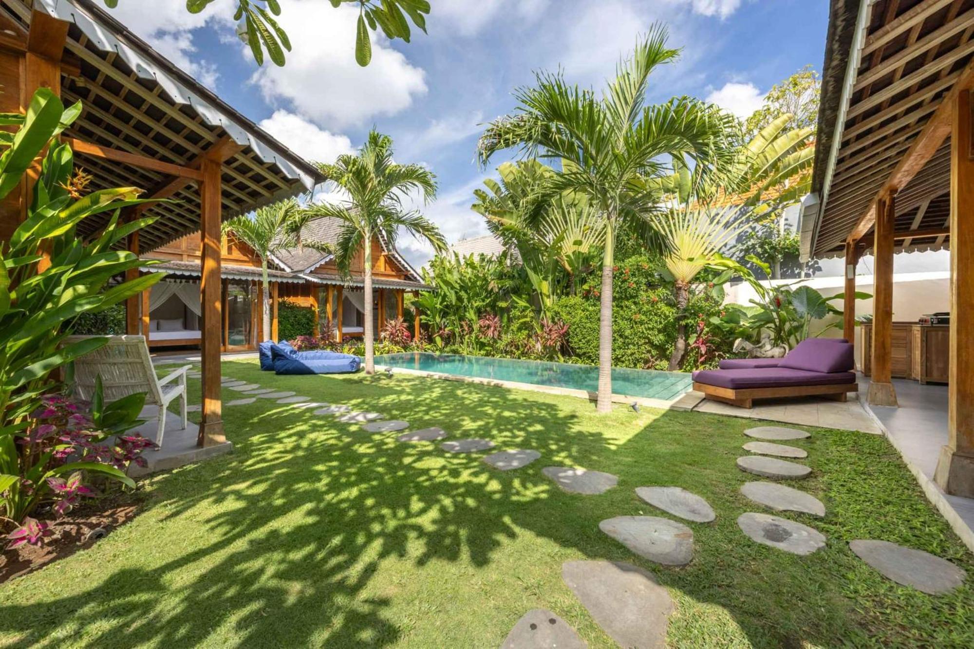 Villa Du Bah - Family Gateway 3Br Villa 12Min To Beach With Private Pool And Parking Керобокан Екстер'єр фото