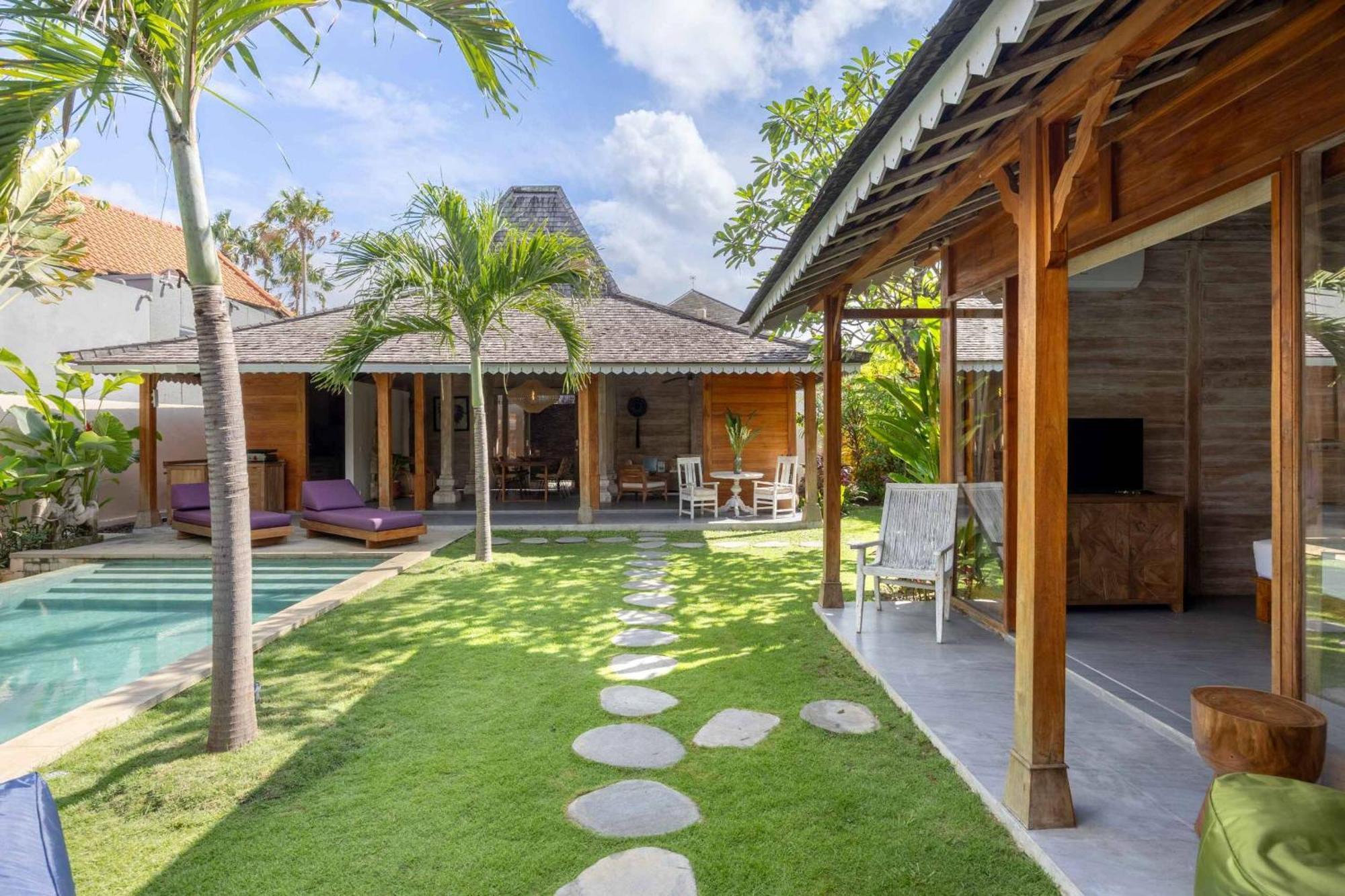 Villa Du Bah - Family Gateway 3Br Villa 12Min To Beach With Private Pool And Parking Керобокан Екстер'єр фото