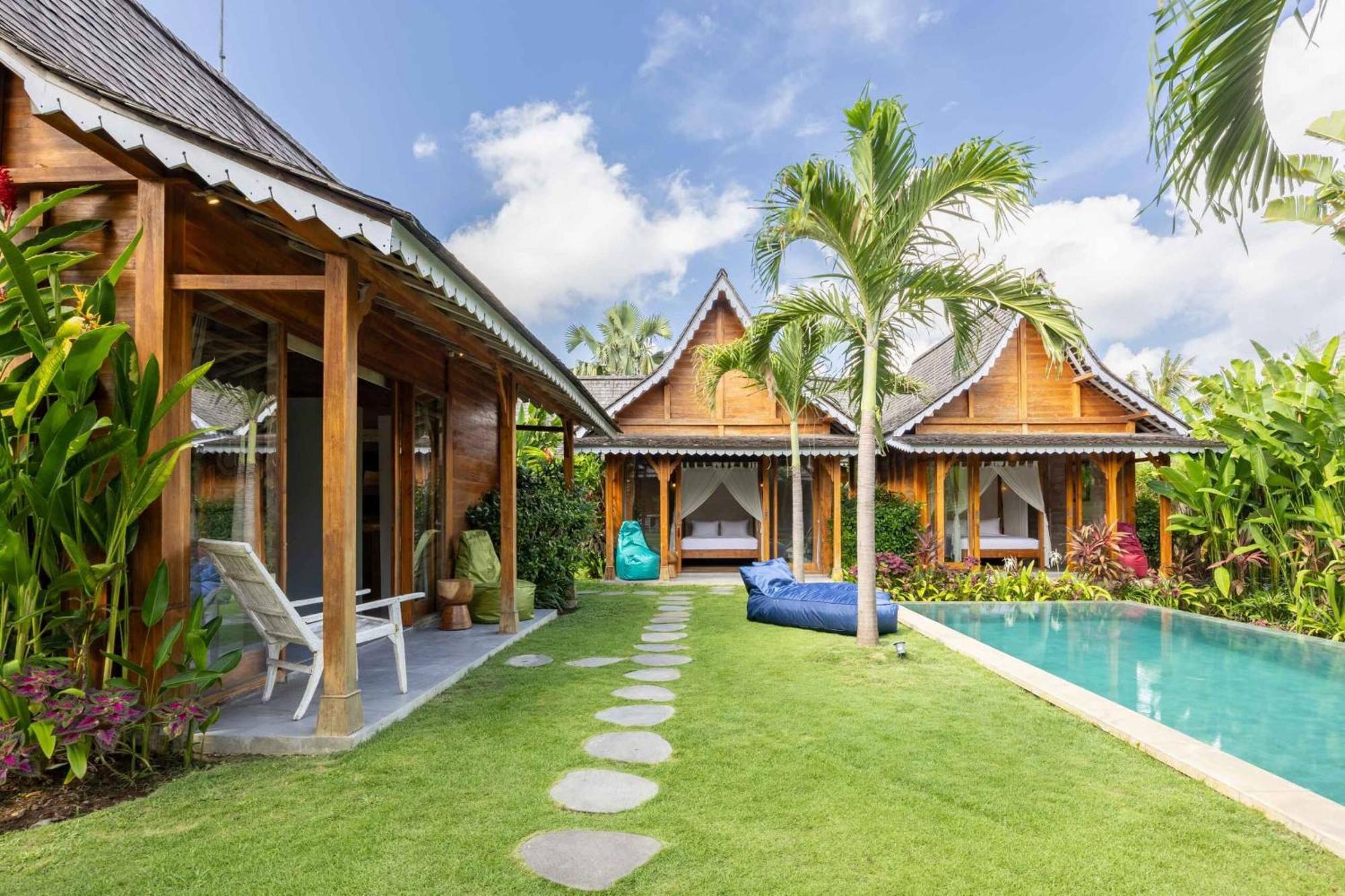 Villa Du Bah - Family Gateway 3Br Villa 12Min To Beach With Private Pool And Parking Керобокан Екстер'єр фото